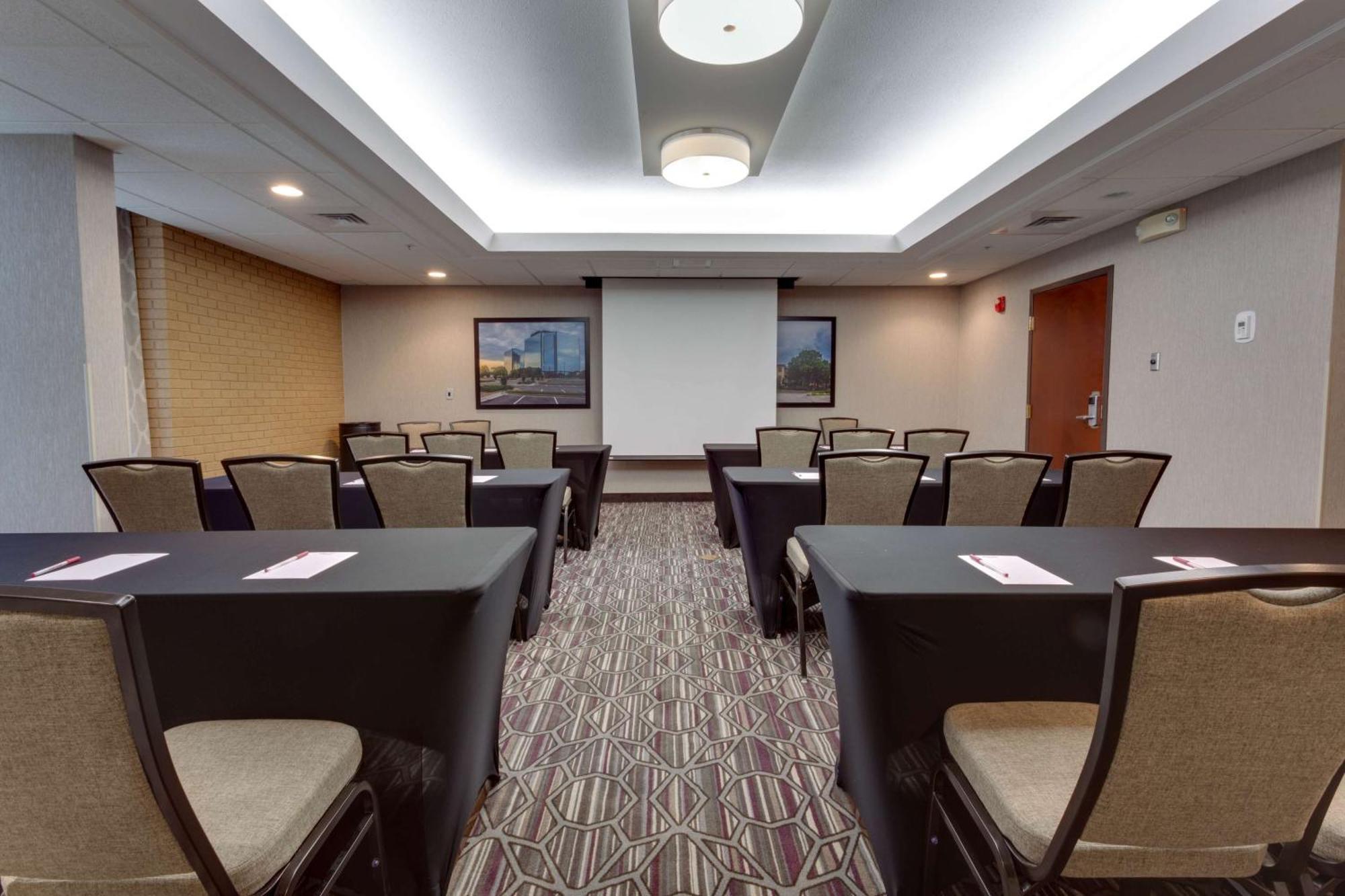 Drury Inn & Suites Overland Park Esterno foto