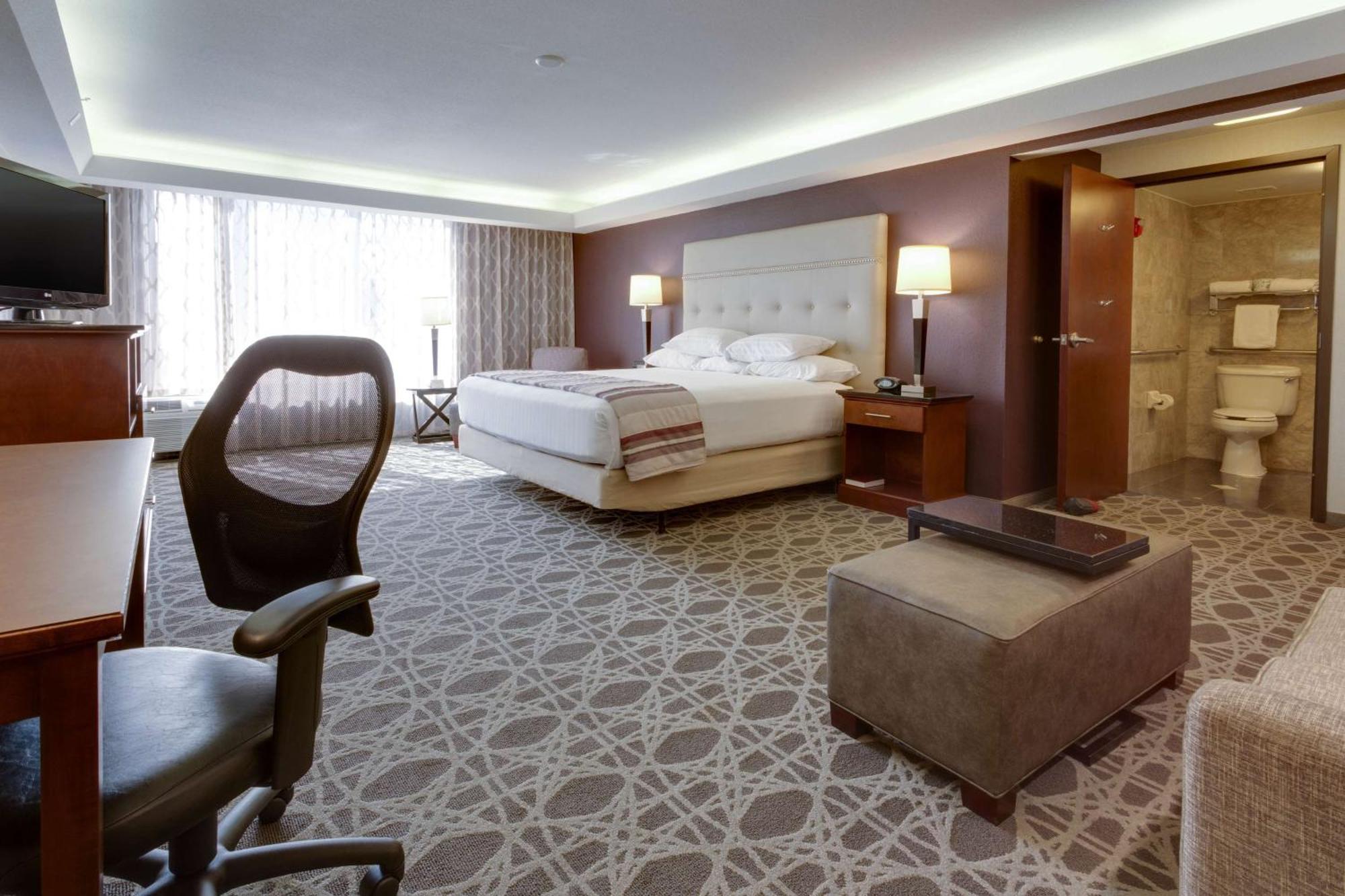Drury Inn & Suites Overland Park Esterno foto