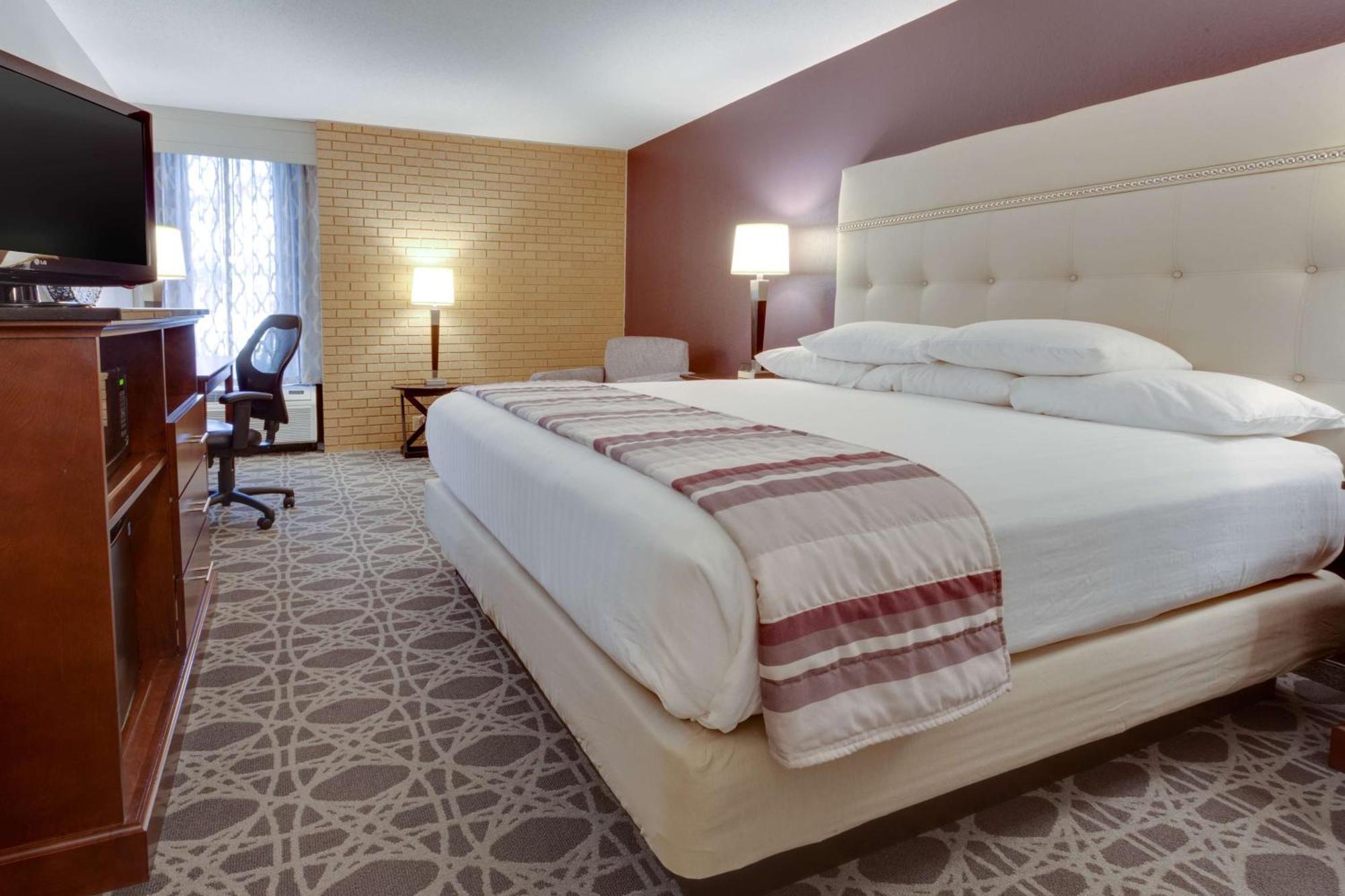 Drury Inn & Suites Overland Park Esterno foto