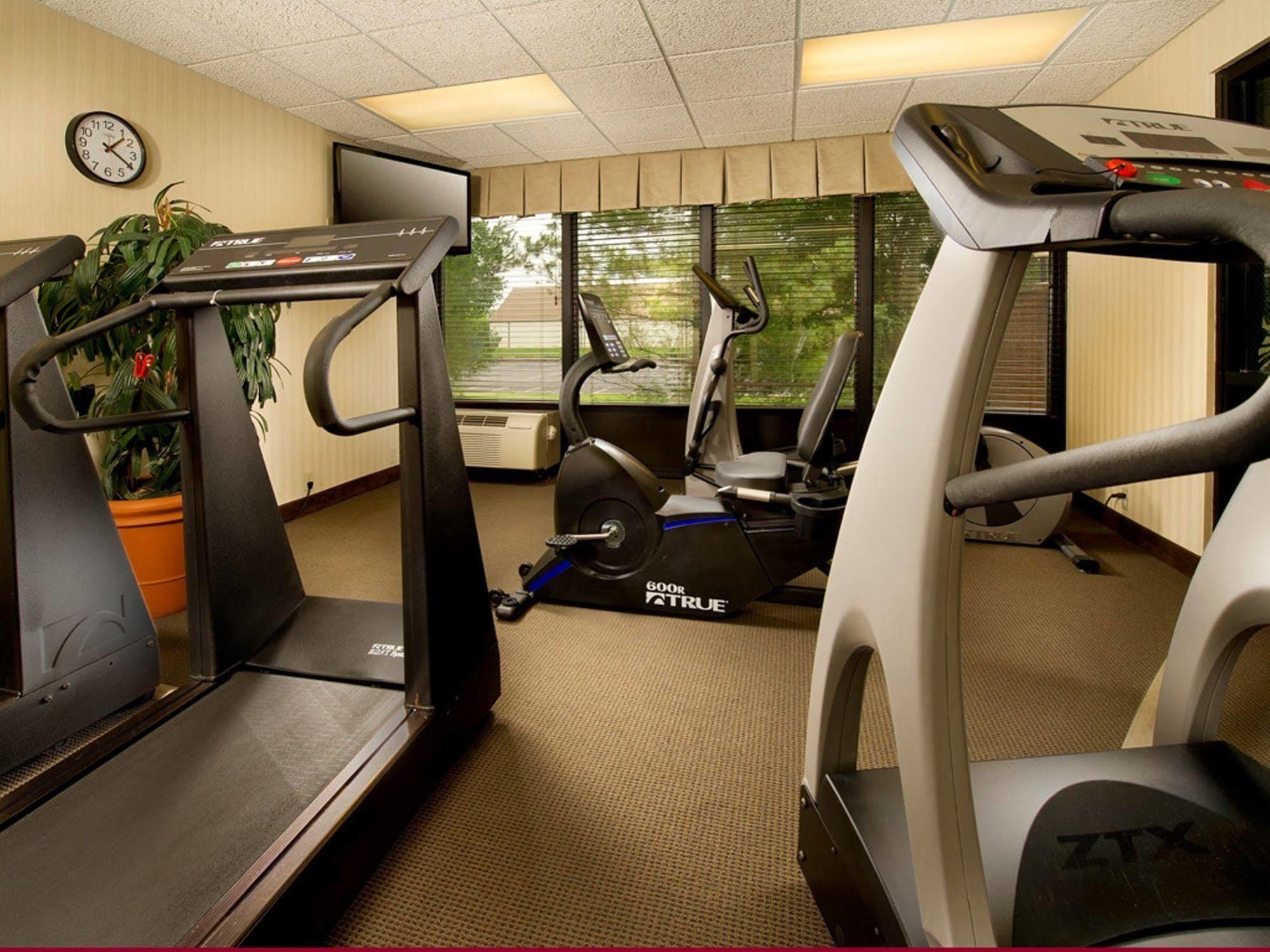 Drury Inn & Suites Overland Park Esterno foto